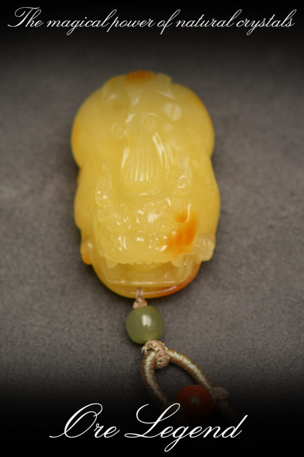 CASVIA Heritage Refined: Handcrafted Amber Pixiu Necklace with Hetian Jade and South Red Agate - 图片 3