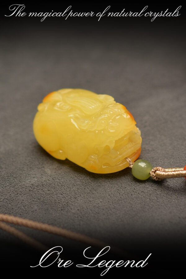 CASVIA Heritage Refined: Handcrafted Amber Pixiu Necklace with Hetian Jade and South Red Agate - 图片 6
