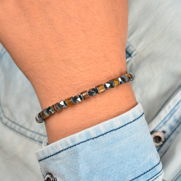 CASVIA Tiger Eye Chakra Mens Bracelet Paired with Hematite and a Stainless Steel Adjustable Chain A Stylish Mens Jewelry Perfect as a Friend Bracelet for Yourself, Father and Friends - 图片 2