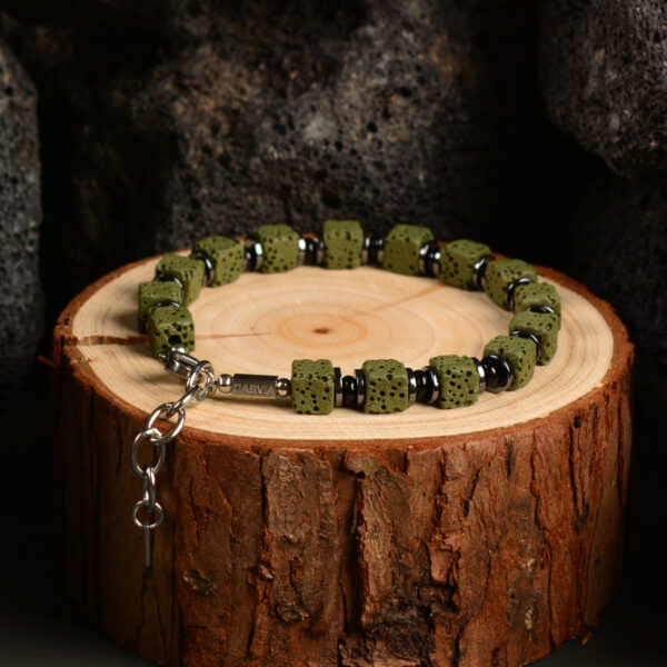 Casvia mens bracelet with military green volcanic stones hematite black agate and stainless steel chain A chakra best friend and protection bracelet Ideal for self and friends - 图片 3